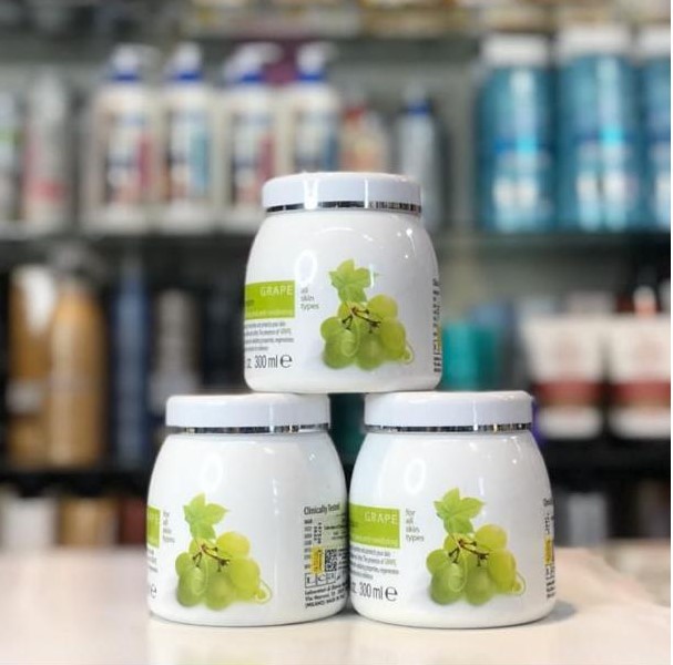 کرم صورت حاوی عصاره انگور کلیون ۳۰۰ میل - CLIVEN