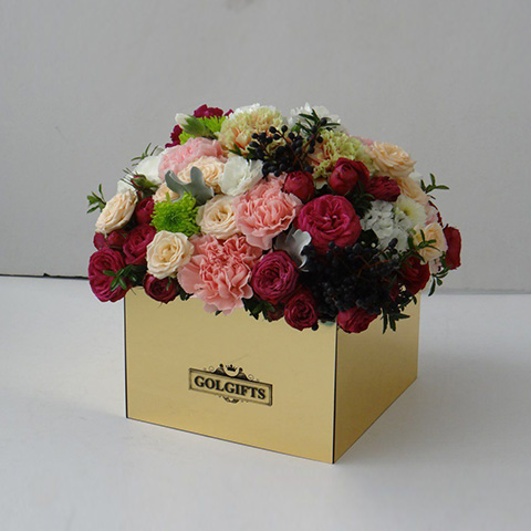 باکس گل طبیعی سفارشی کادویی Luxury Golgifts