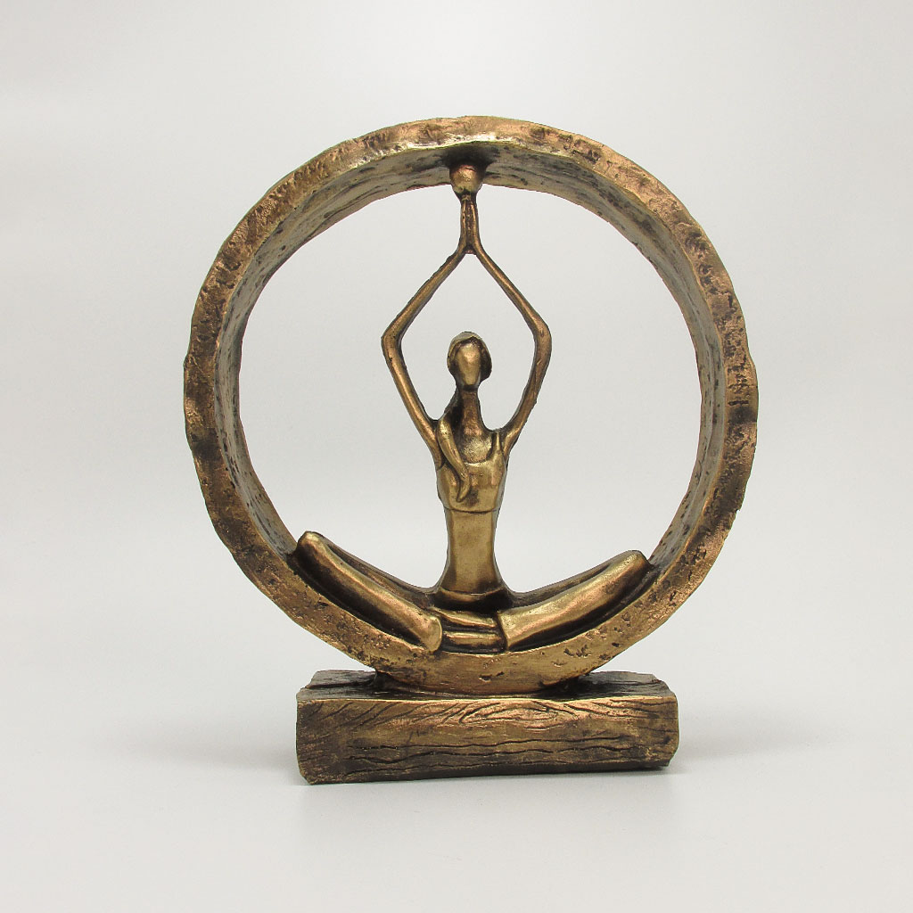 مجسمه یوگا طرح برنزی در حلقه شماره 2