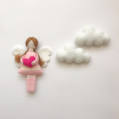 عروسک نمدی دایناسور فرشته‌ی بالدار